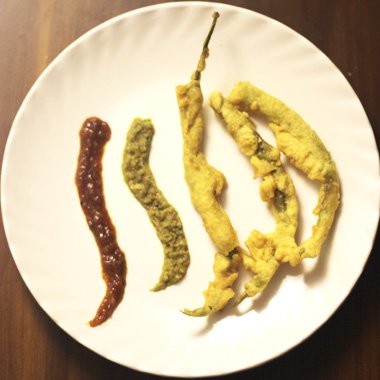 chilli bhajiya